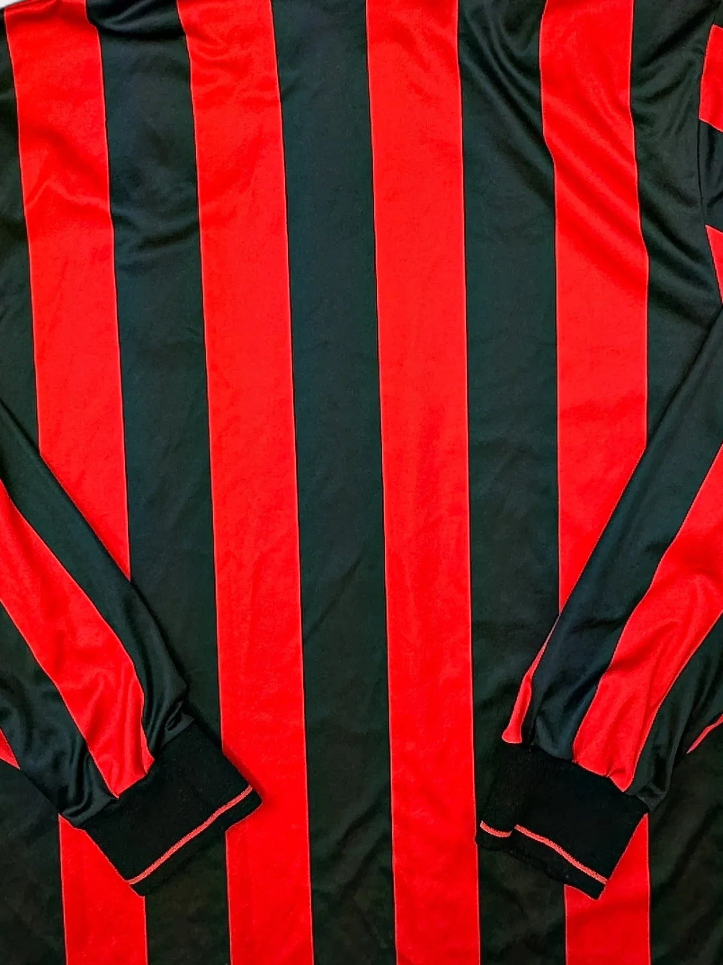 AC Milan 1992-93 football shirt (large)