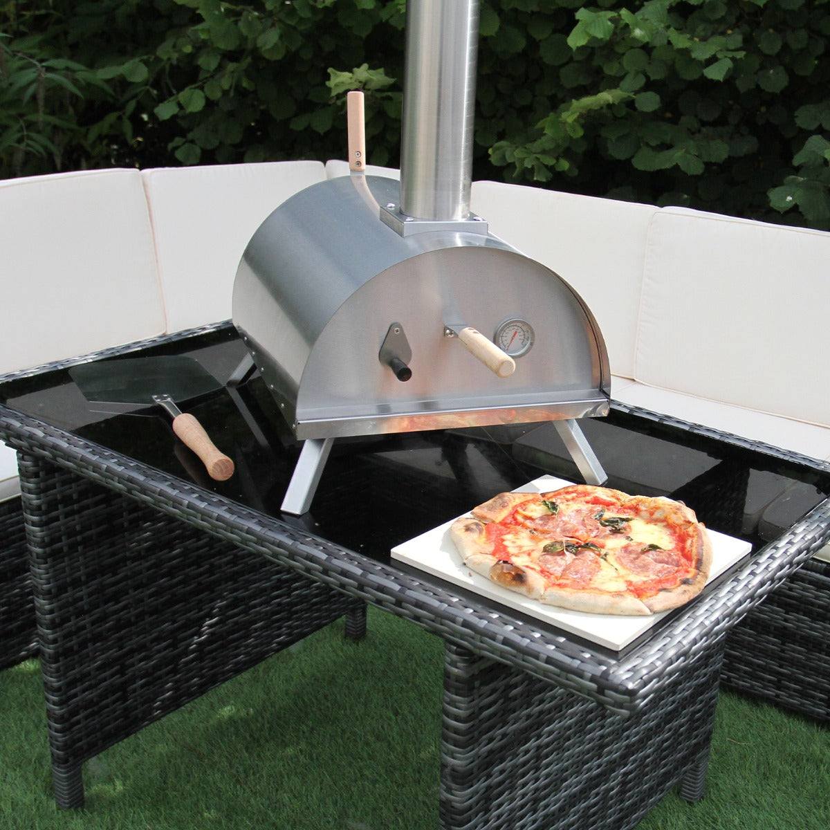 Table Top Garden Pizza Oven by Raven