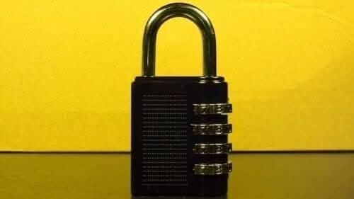 Unique 4 Digit Combination Padlock with Black Spray Lacquer Finish