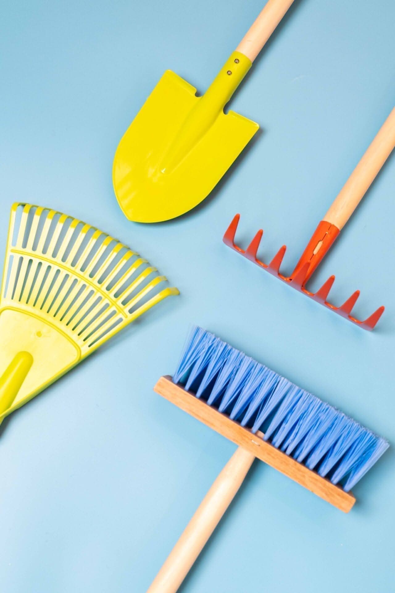 Fun Kids Garden Leaf Rake