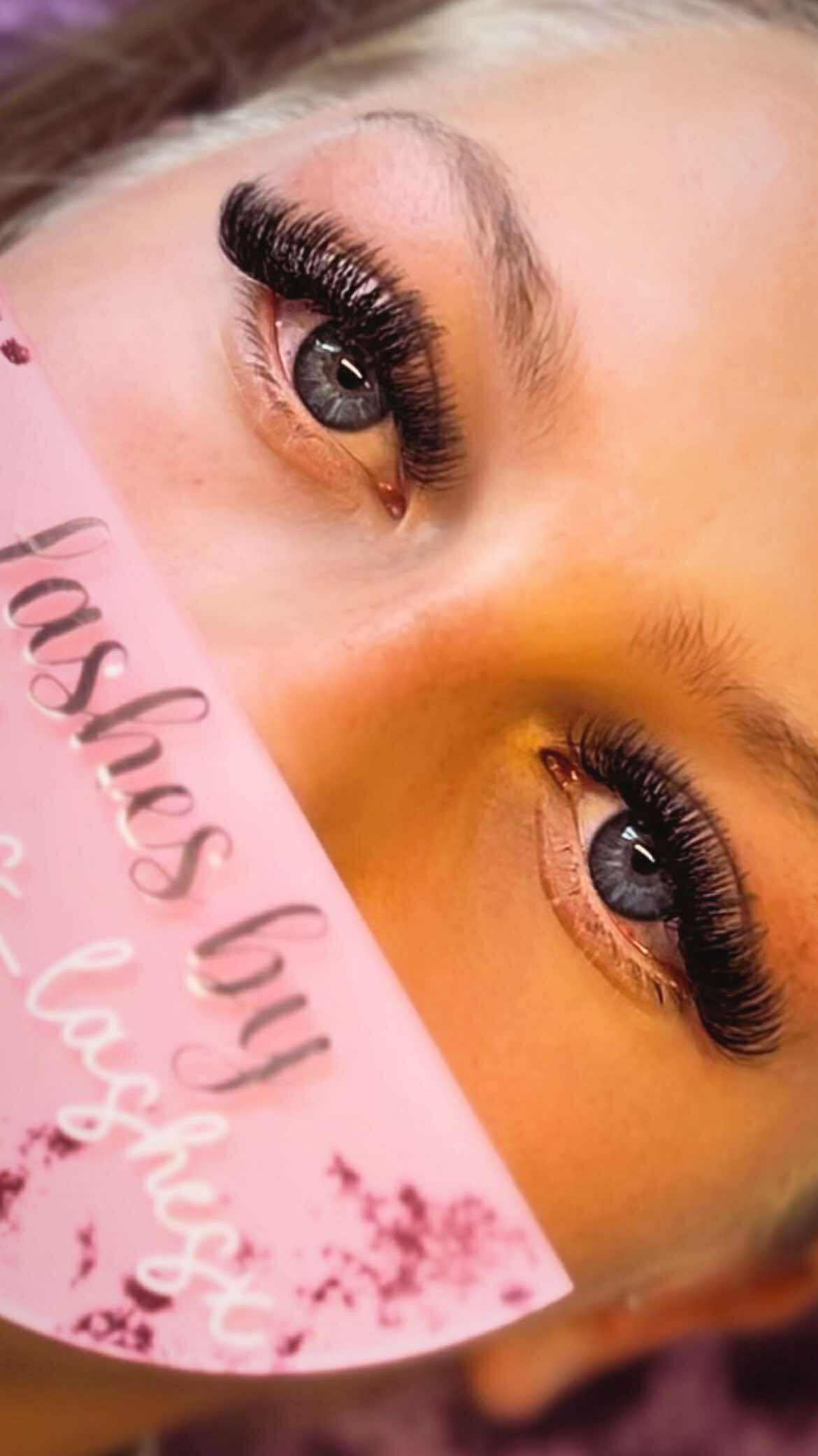 Fairy Lashes Sample Tray – Mixed Lengths 10-14mm