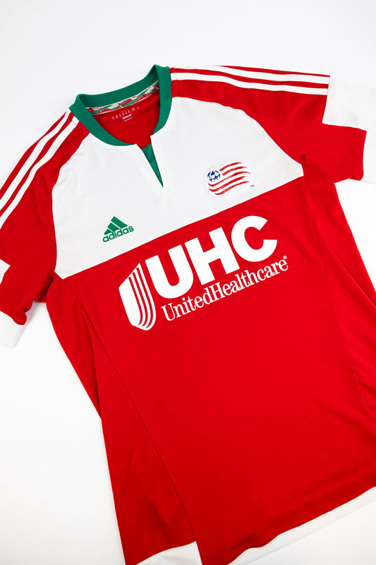 New England Revolution 2016 Football Shirt (Medium)