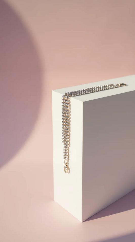 Round Cut Tapered Crystal Bracelet