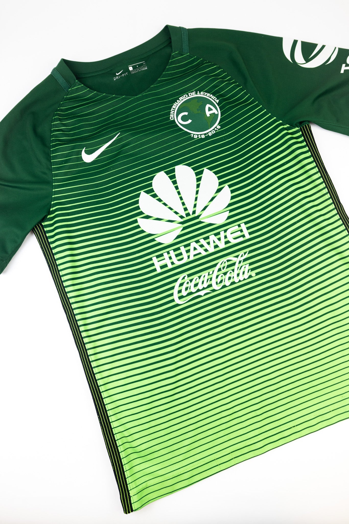 Club America 2016-17 Football Shirt (Small)