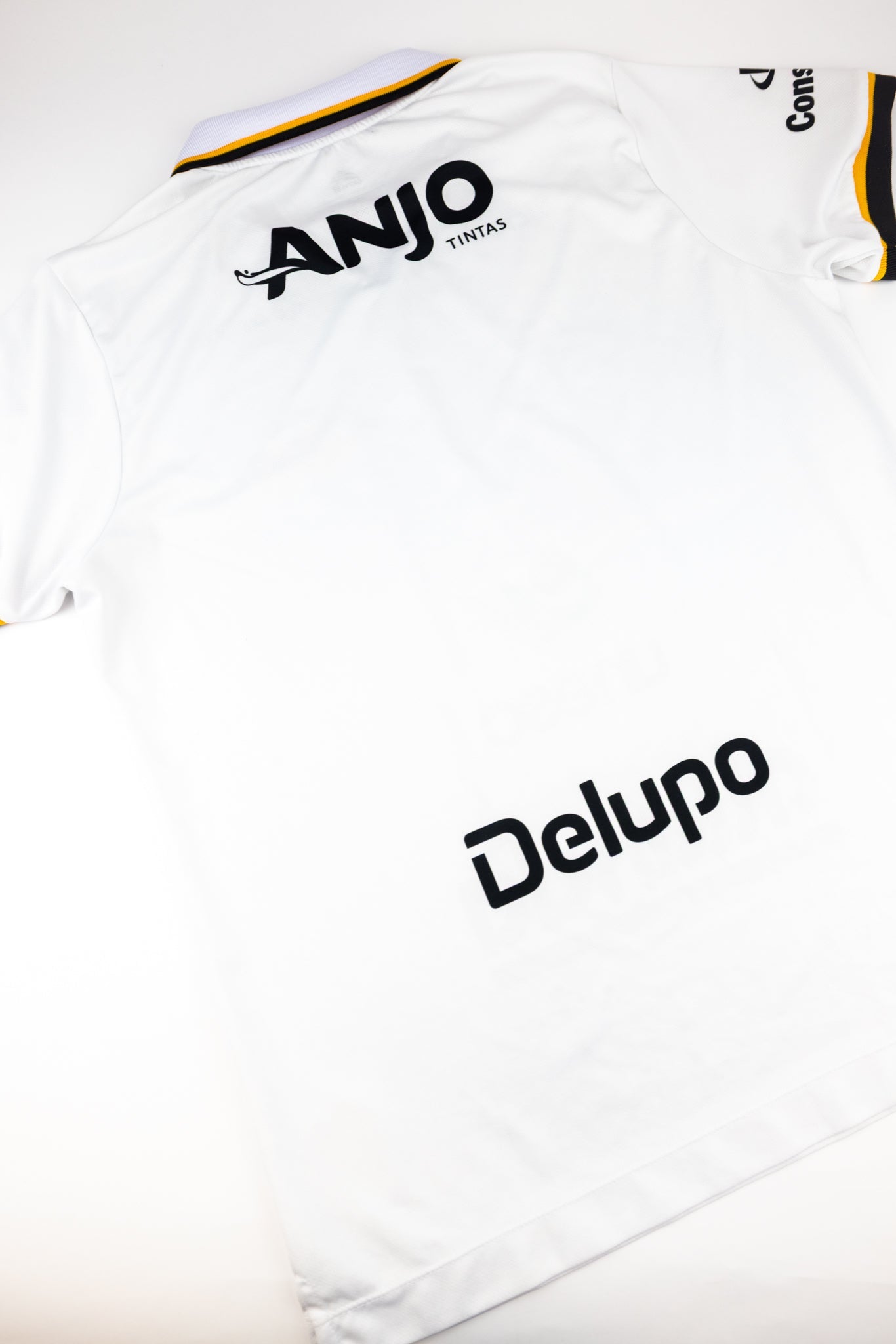 Criciuma EC 2021 Football Shirt (Large)