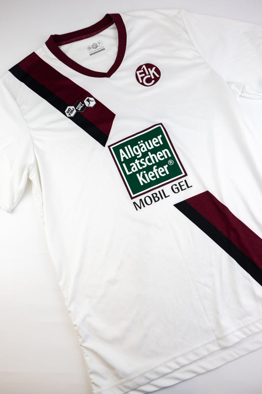 FC Kaiserslautern 2010-11 Football Shirt (Large)