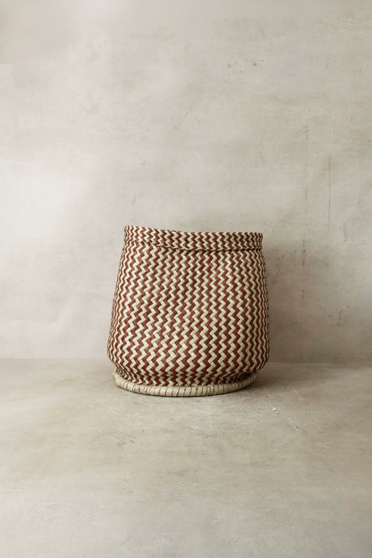 Zig Zag Woven Planter Basket Brown - Malawi - Z1
