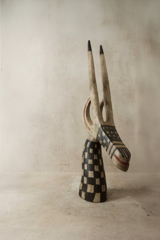 Hand carved Antelope - 91.1