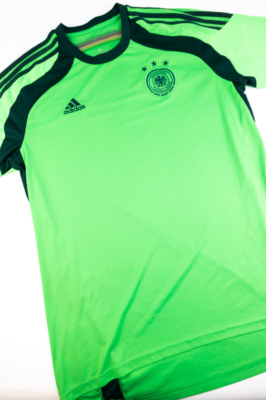 Germany 2014-15 Football Shirt (XL)