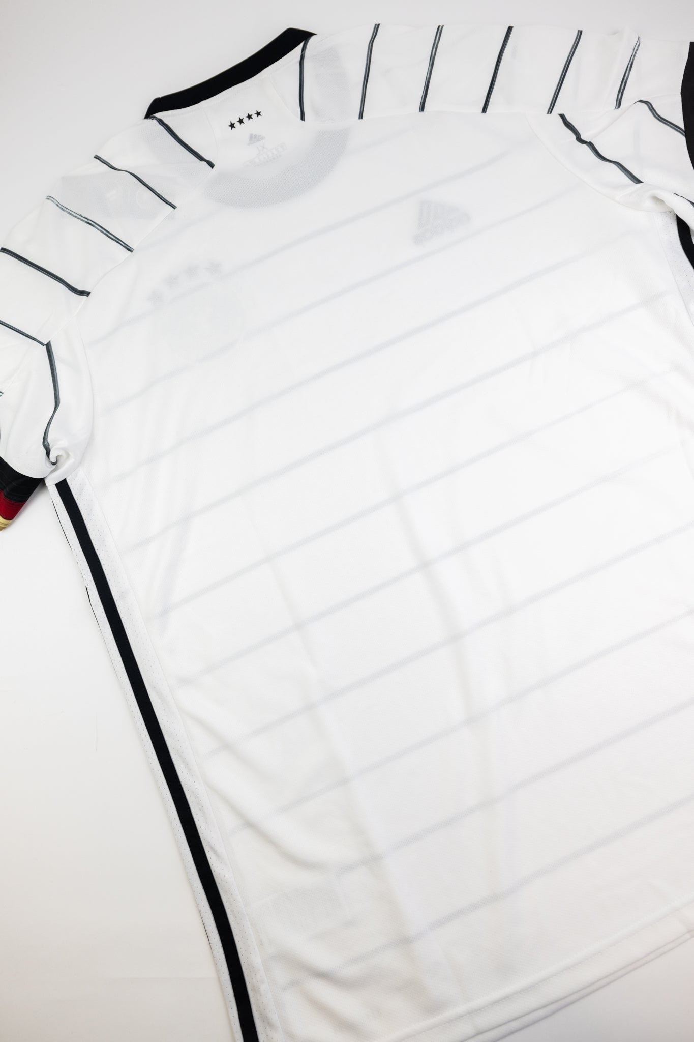 Germany 2020-21 Football Shirt (XXL)