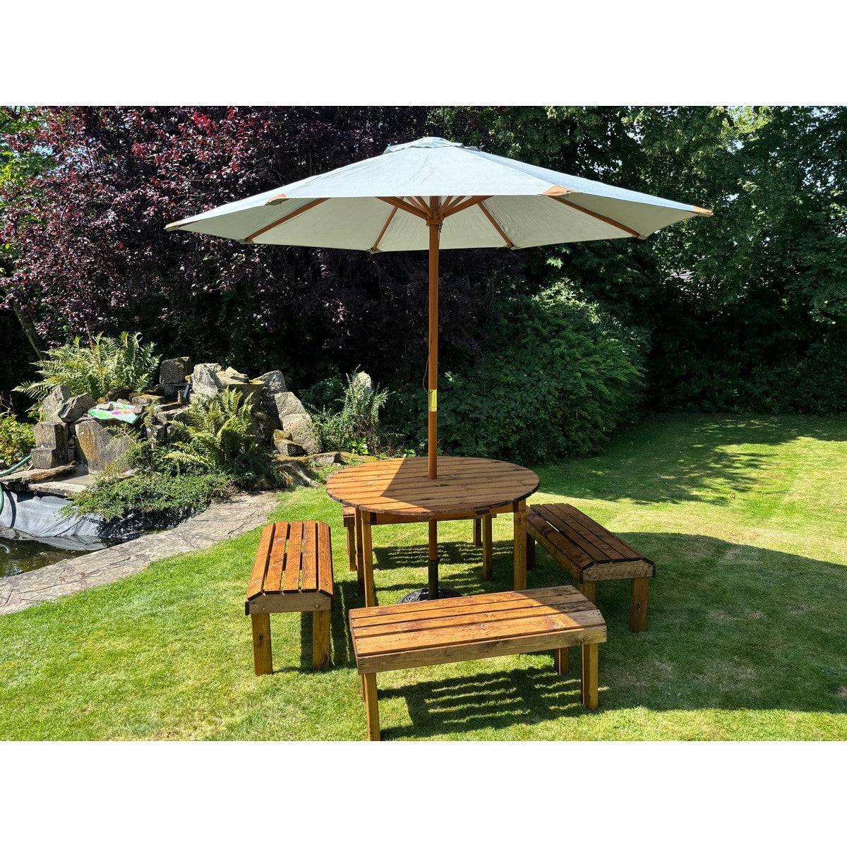 Knights Garden Patio Dining Set by Charles Taylor - 8 Seats