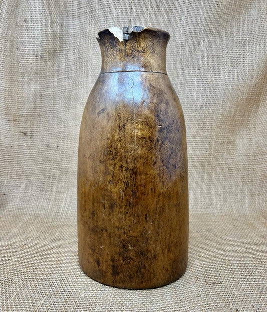 Vintage Tutsi Milk Container KX21.1