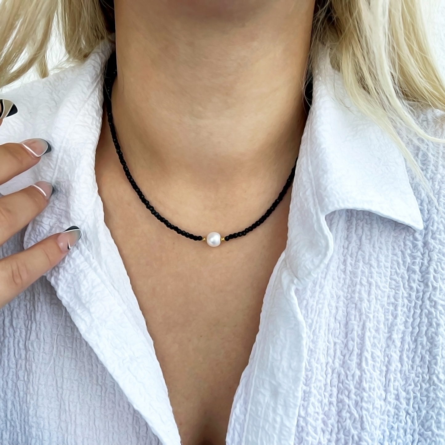 Kinzie Luxe Black Beaded Statement Pearl Necklace