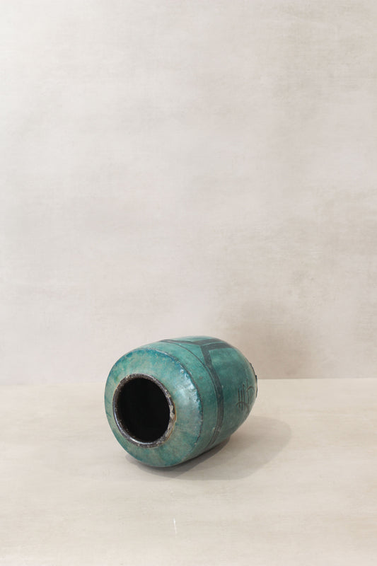 Vintage Emerald Green Pot - No 9