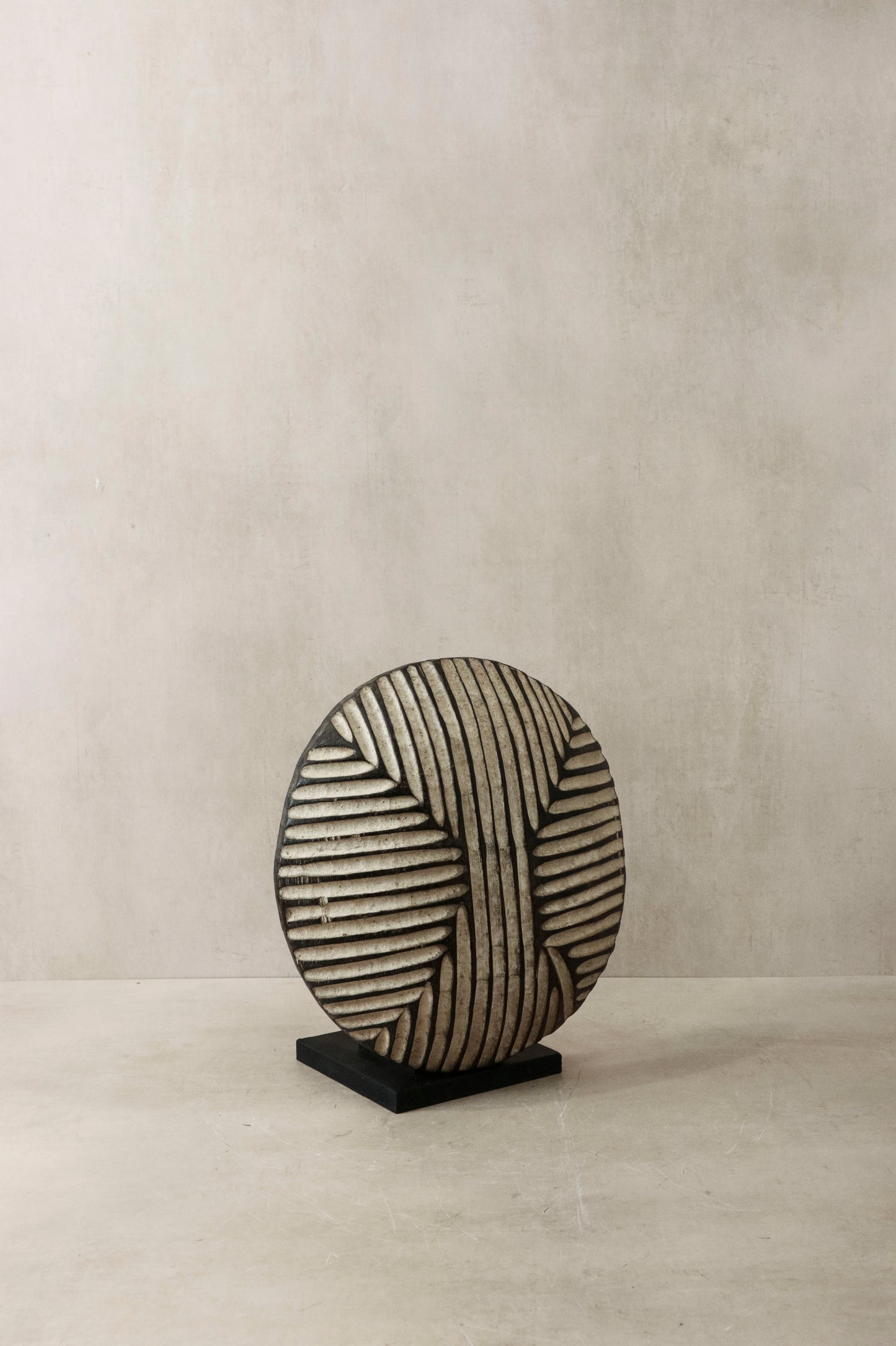 Cameroon Shield Round - 59.3