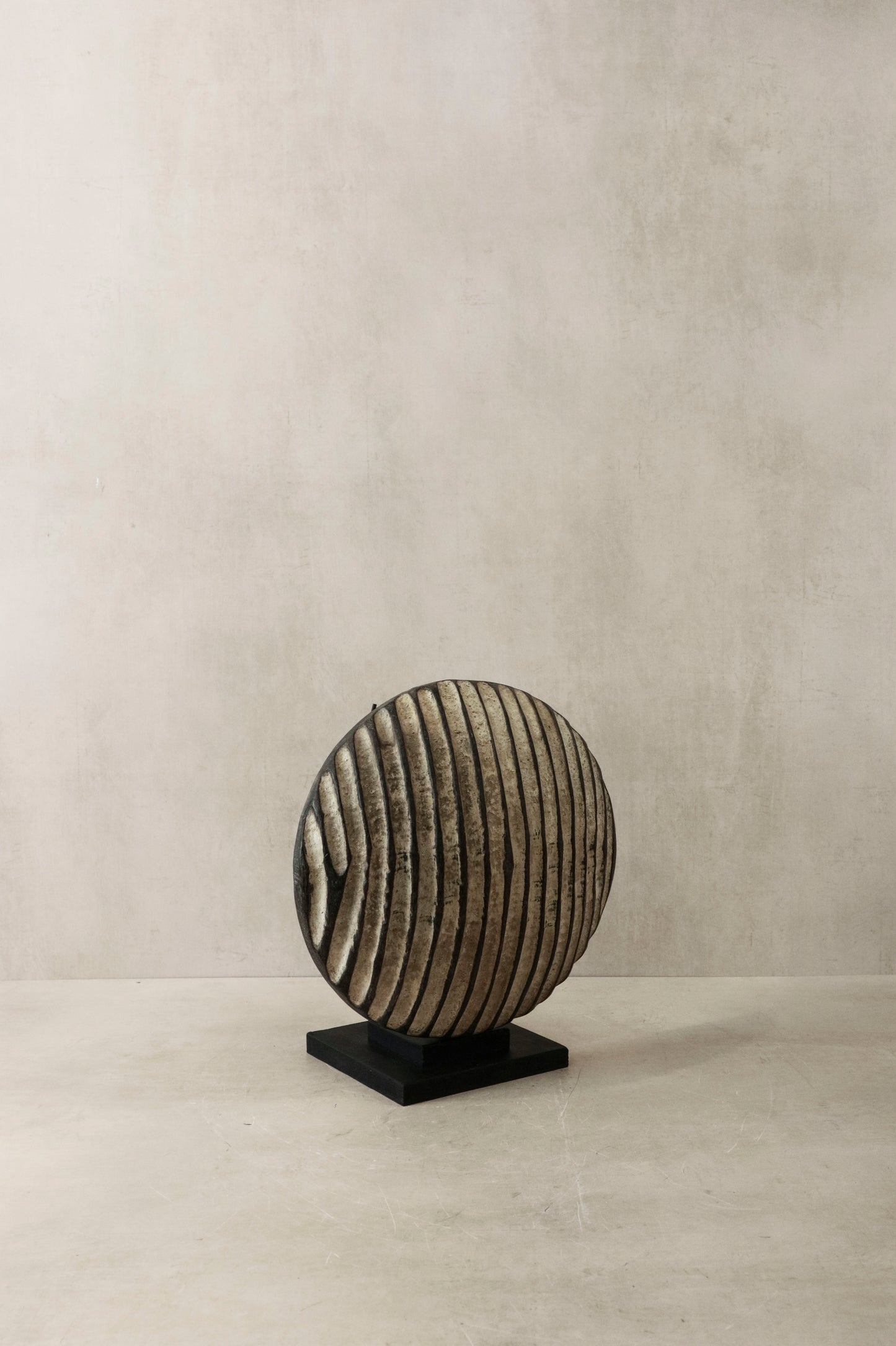 Cameroon Shield Round - 59.2