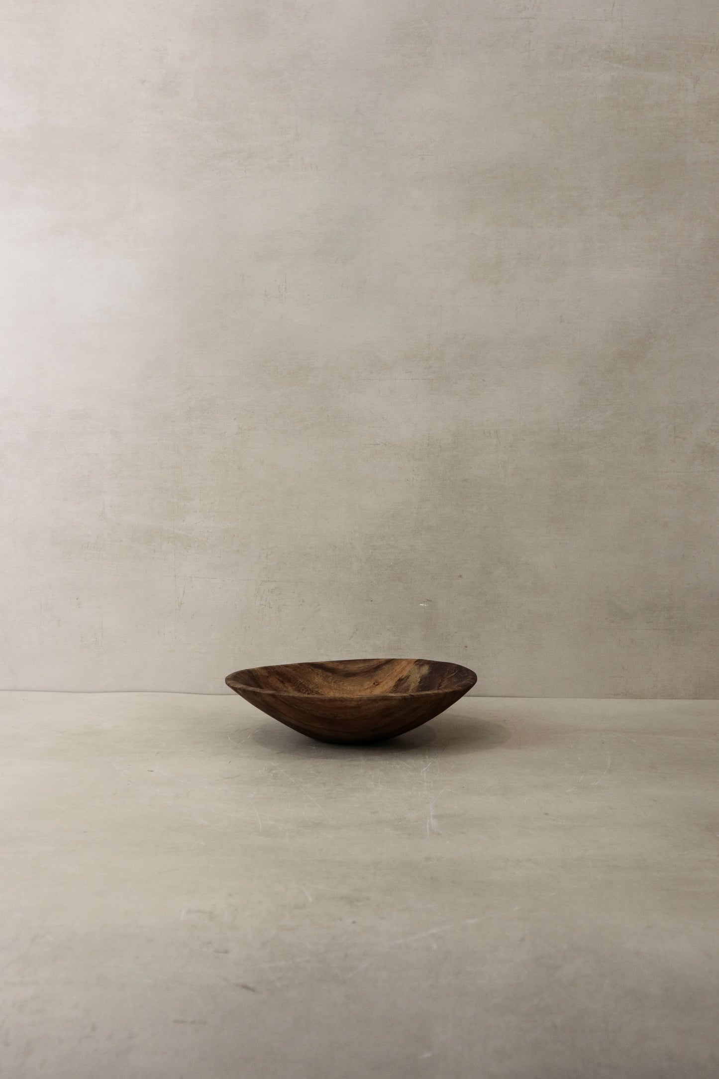 Handmade wooden bowl, Zimbabwe - 12.4