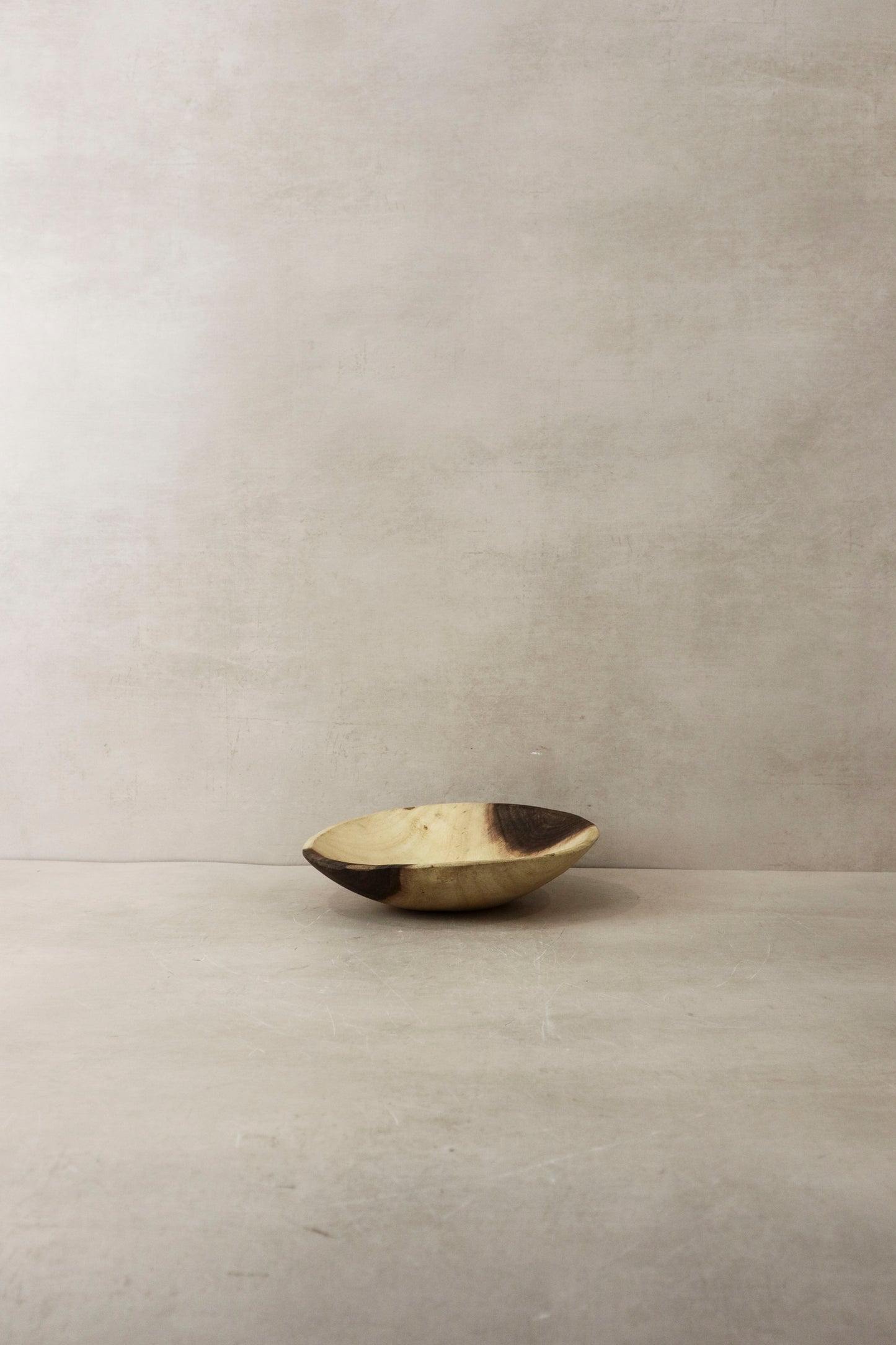 Handmade wooden bowl, Zimbabwe - 12.6