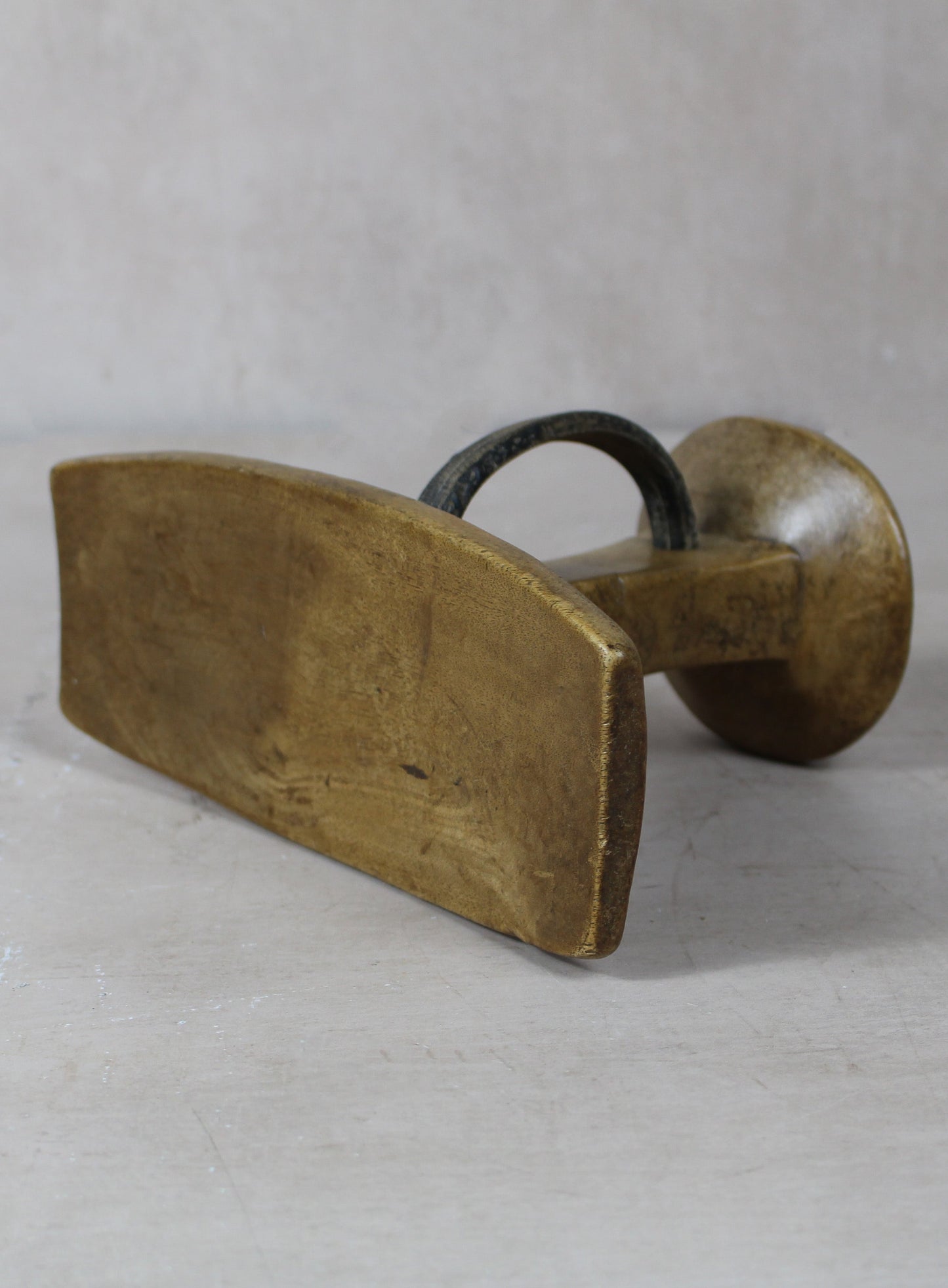 Vintage Nyangatom Headrest - 220.4