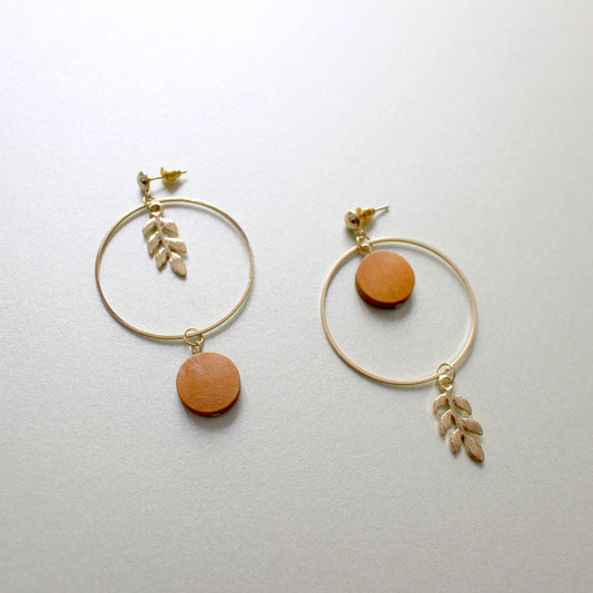 Kara Wooden Disc Botanical Hoop Earrings