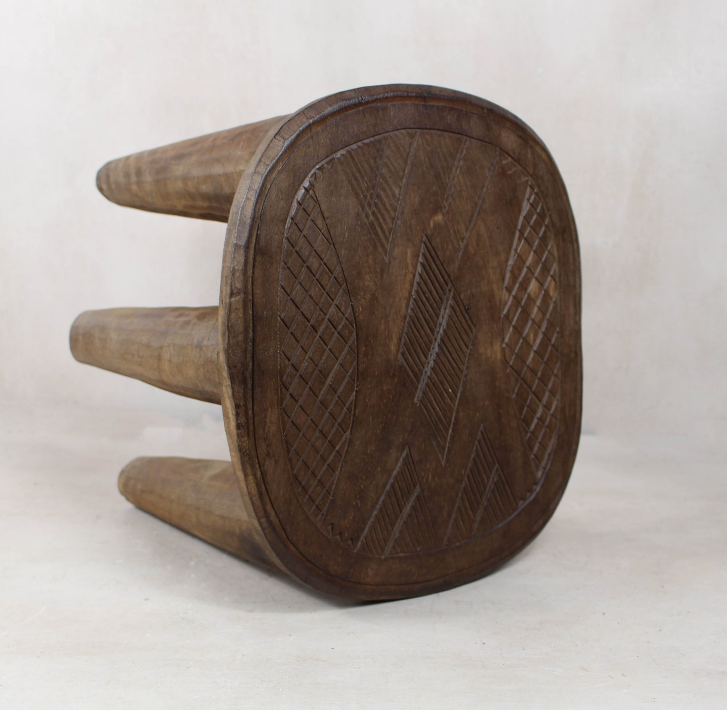 Nupe Table/Stool- 40.8