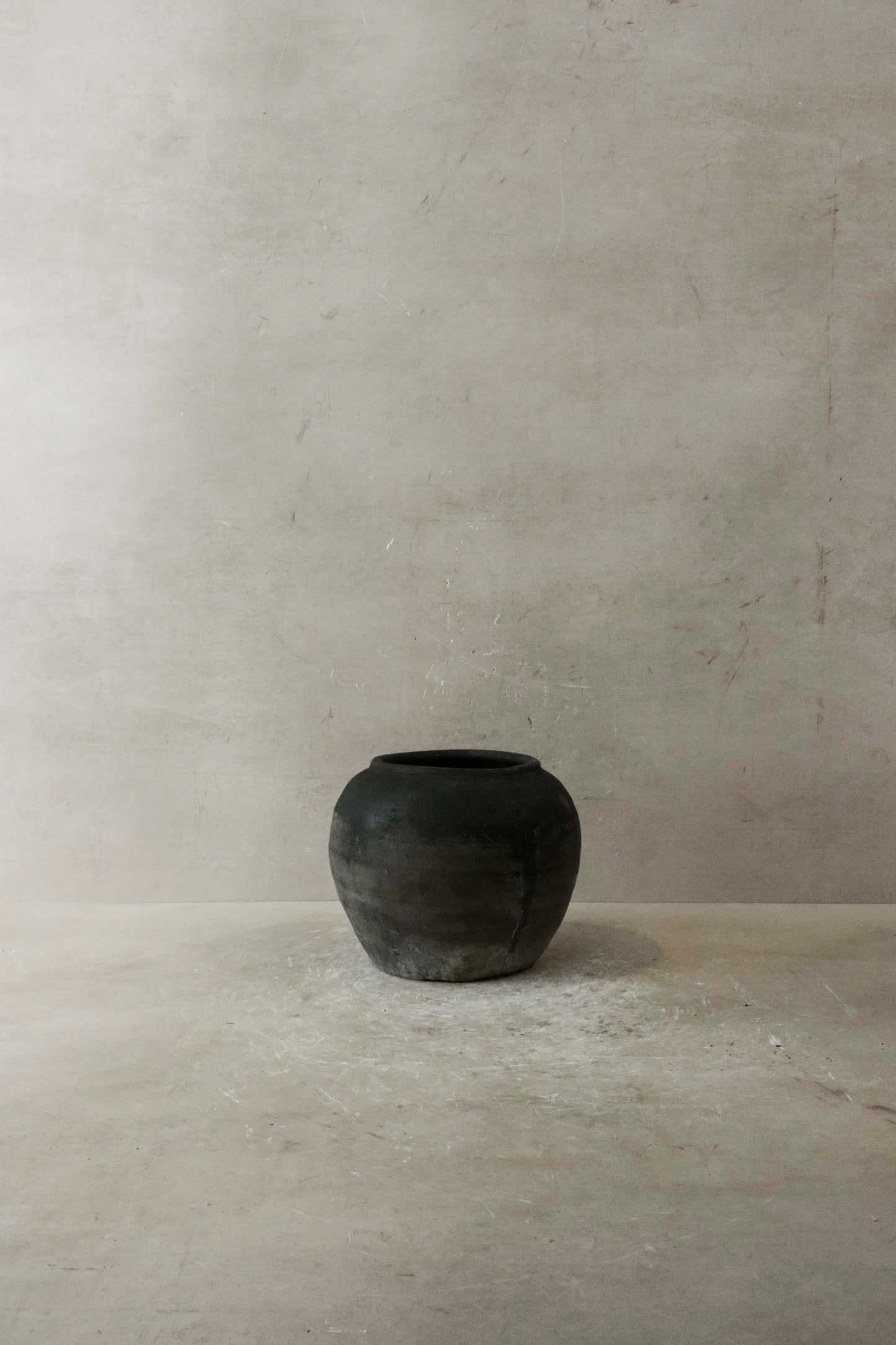Vintage Dark Pot n° 36