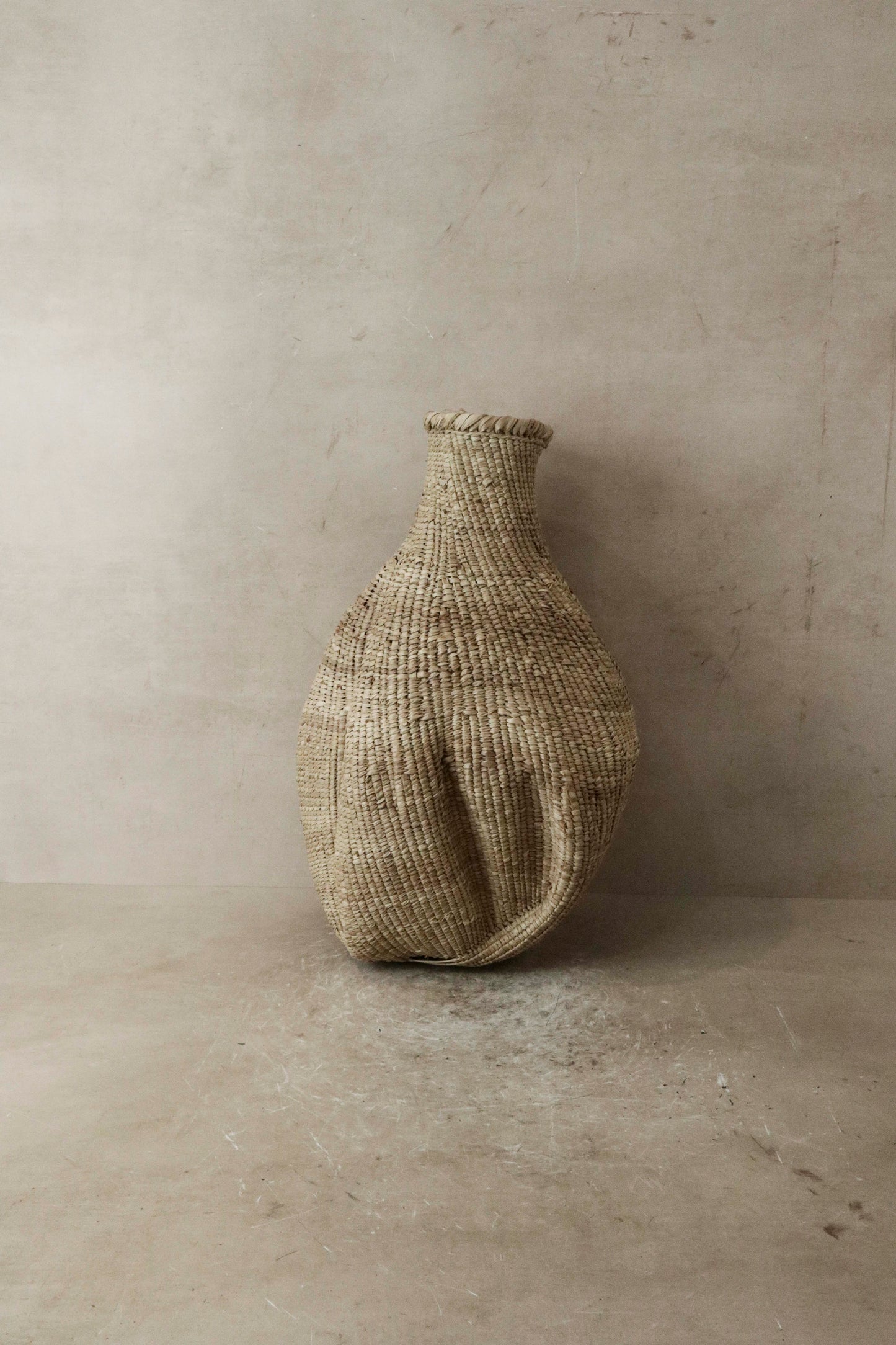 Garlic Gourd woven basket - Zimbabwe - 52.1