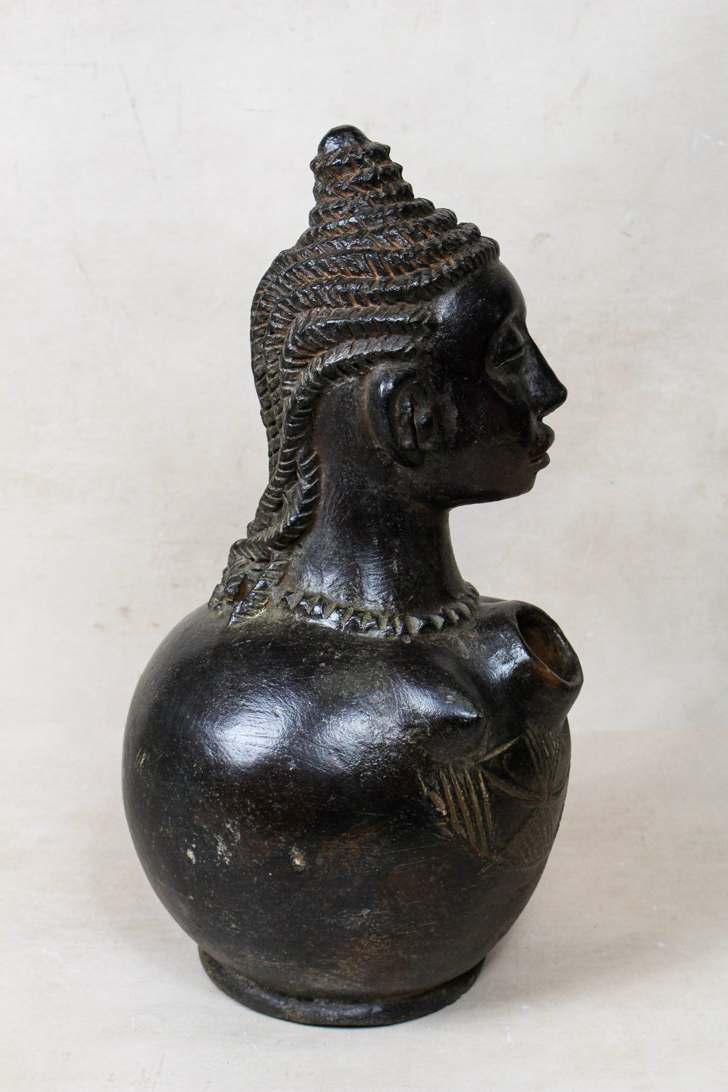 Mangbetu Bust Vase 231.1
