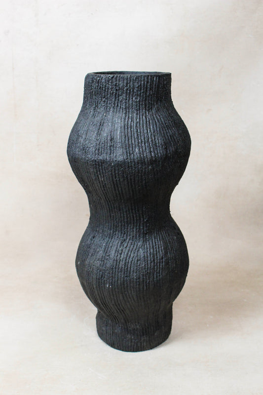 Gege Paper Mache Vase Carbon Nº 50
