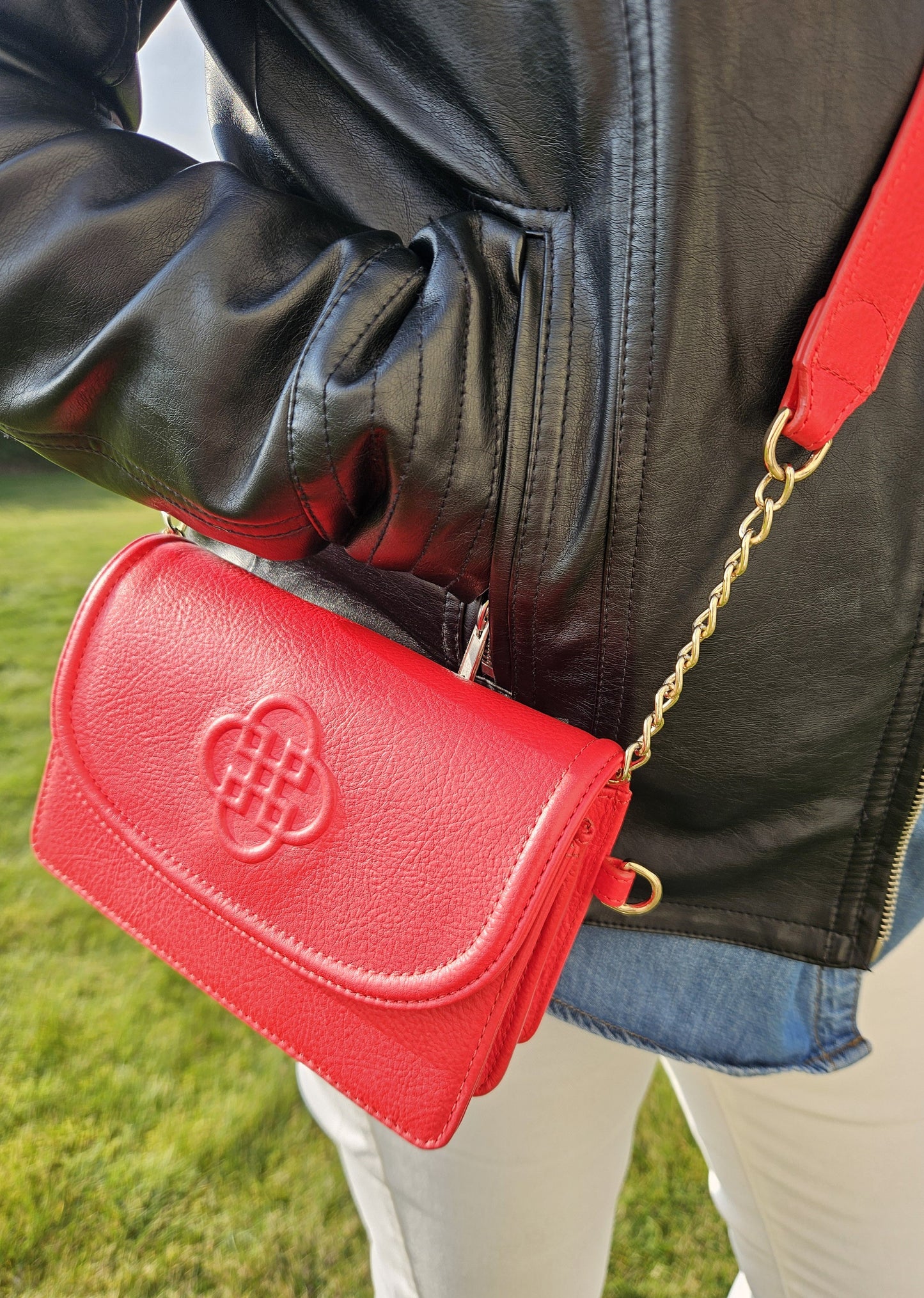 SADDLER HEIDI Real Leather Designer 3 Section Clutch with Chain Strap Detail