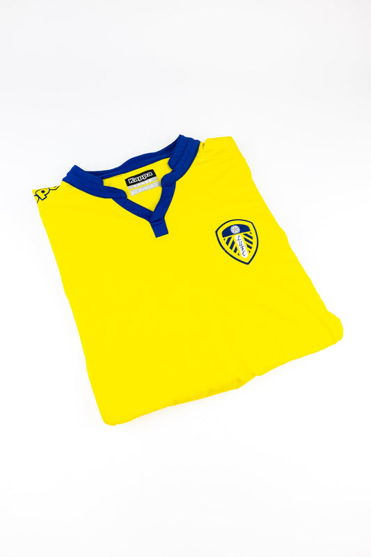 Leeds United 2015-16 Football Shirt (Large)