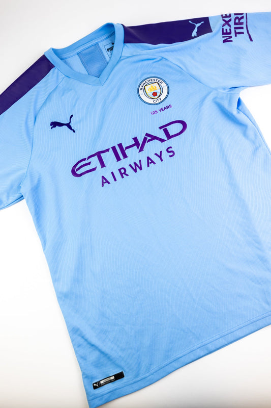 Manchester City 2019-20 Football Shirt (Large)