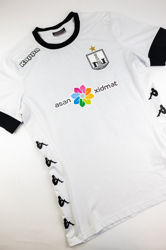 Neftci PFK 2017-18 Football Shirt (Medium)