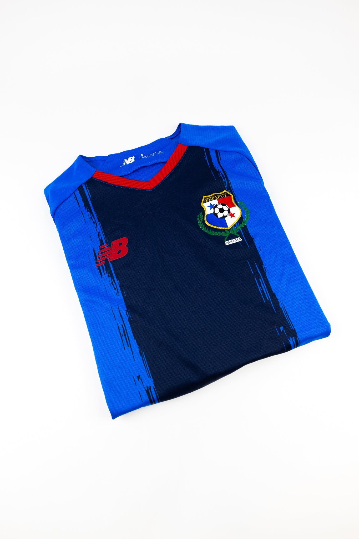 Panama 2021 Football Shirt (Small)