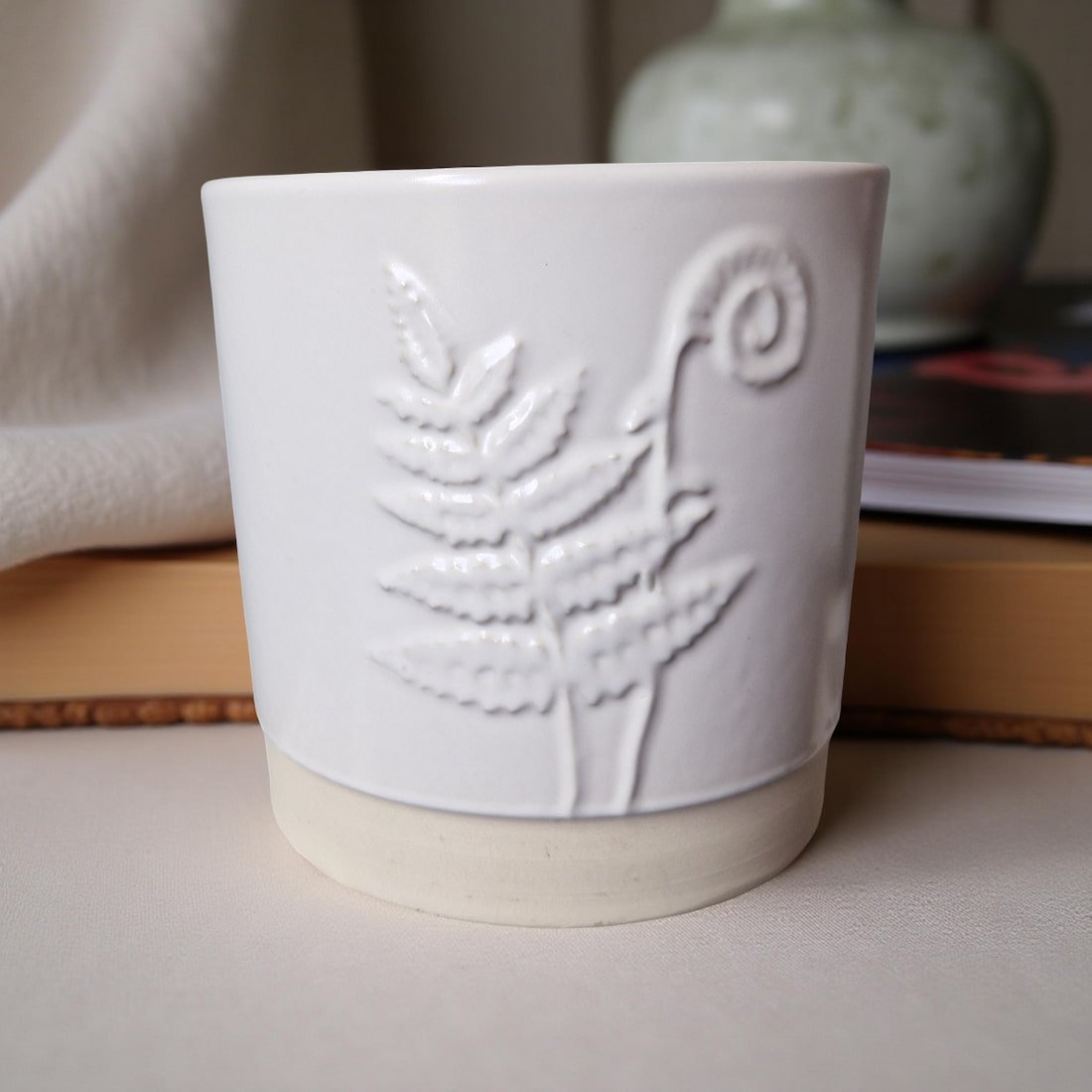3-Wick Candle in White Ceramic Fern Pot | Velvet Tonka