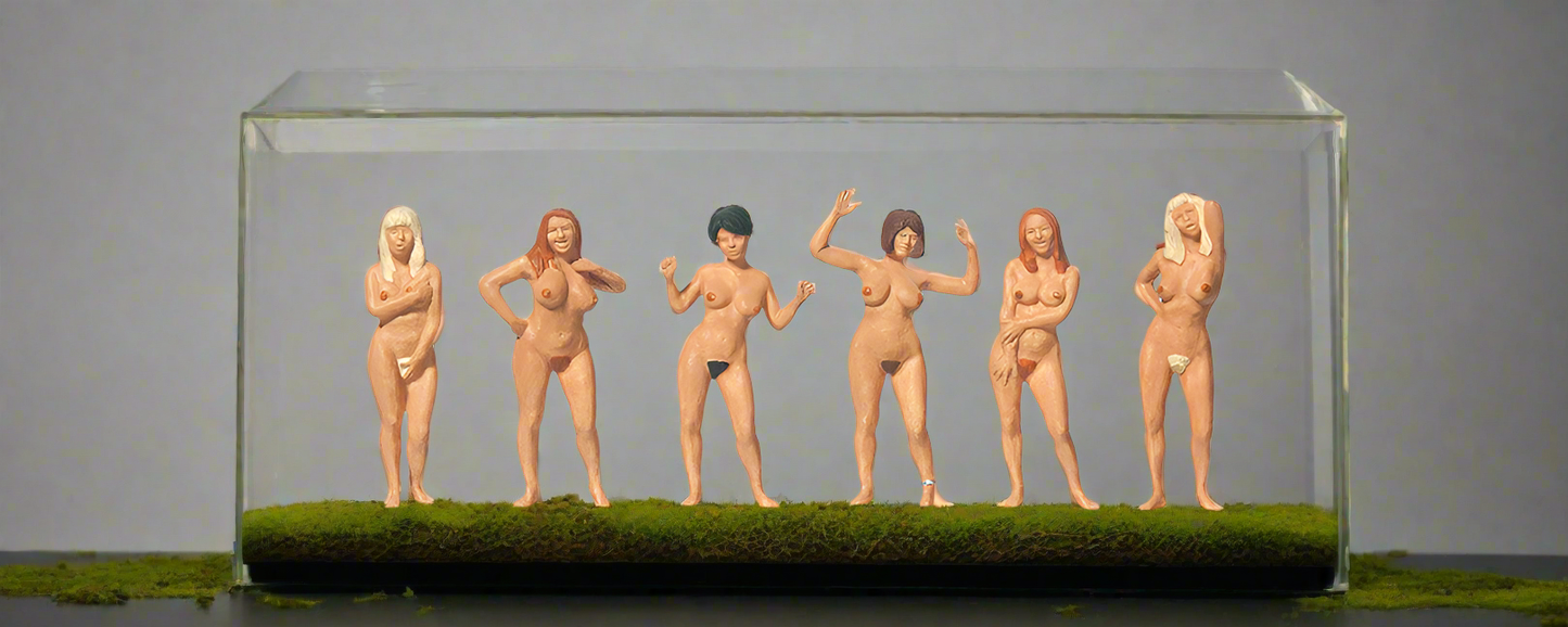 Nude Female Swimmers Standing Terrarium Figures 0212526