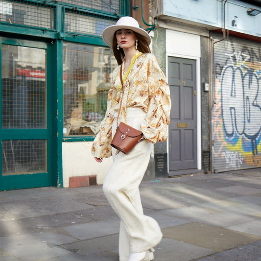 Handmade Leather Barrel Bag - Pastel Cream