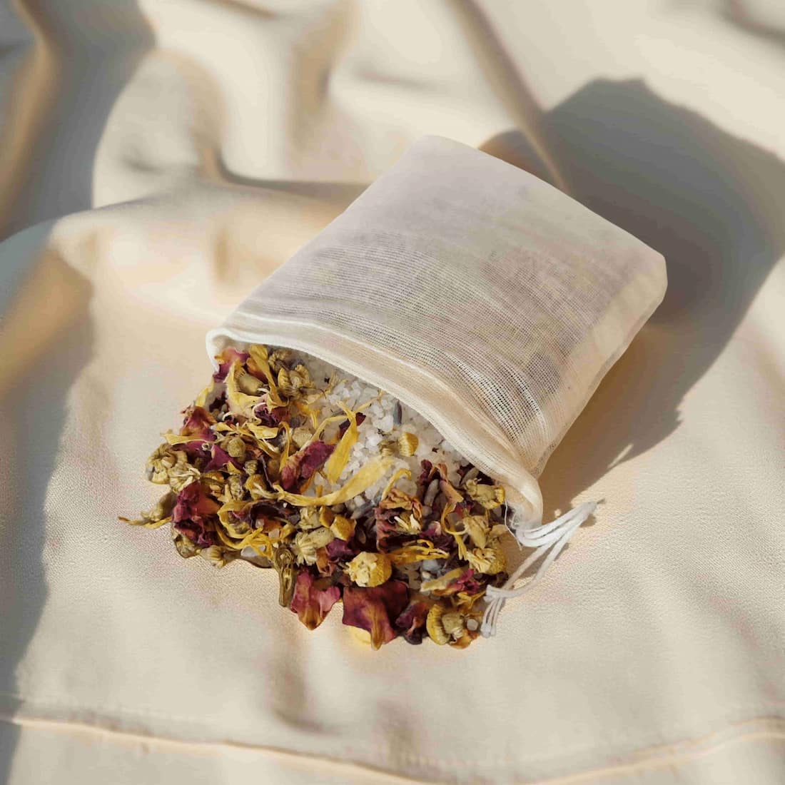Botanical Bath Tea Bag with Rose & Lavender
