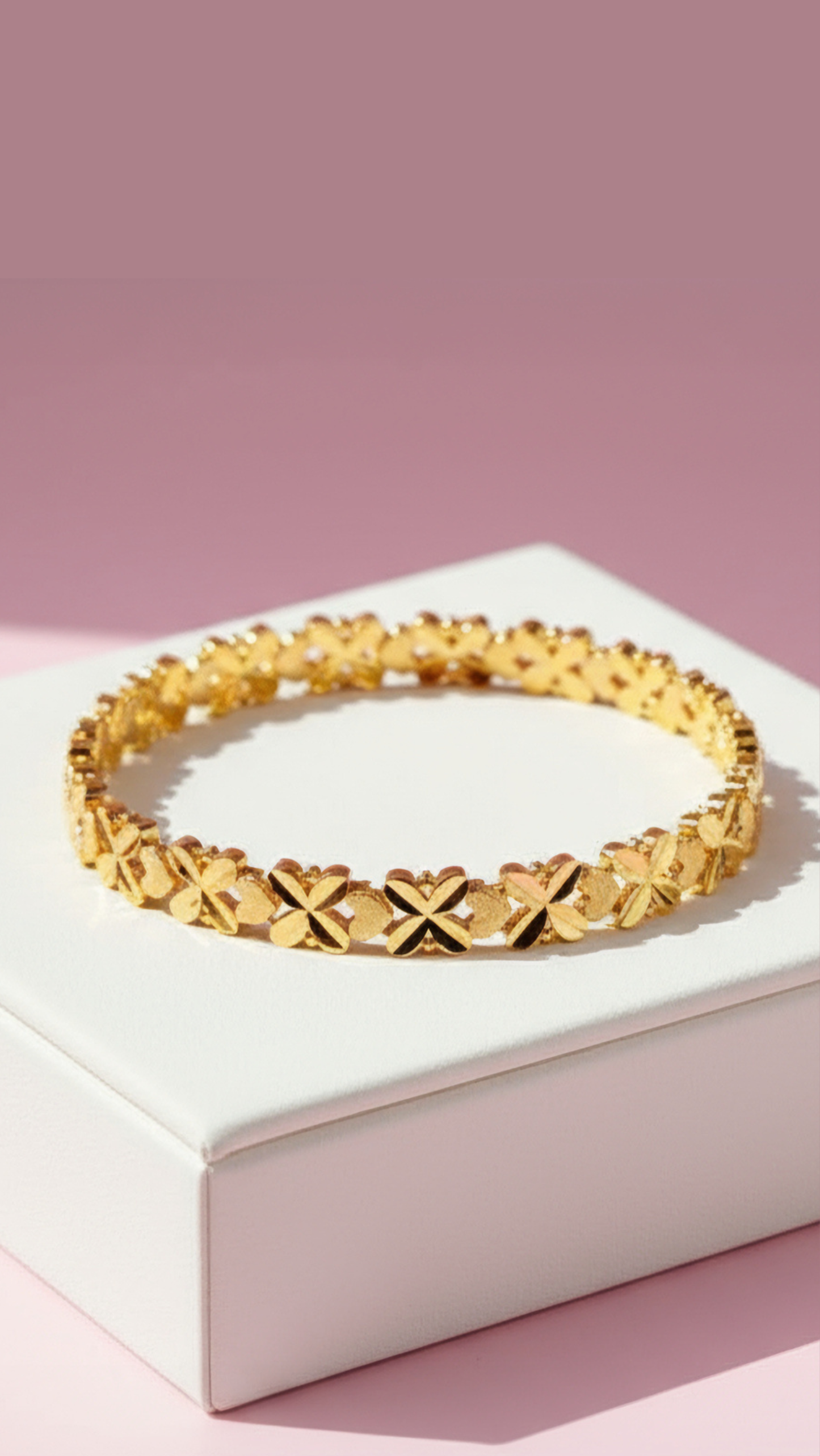 24k Gold Plated Criss Cross Link Bracelet