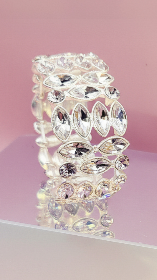 Oval Cut Stretchy Crystal Bracelet