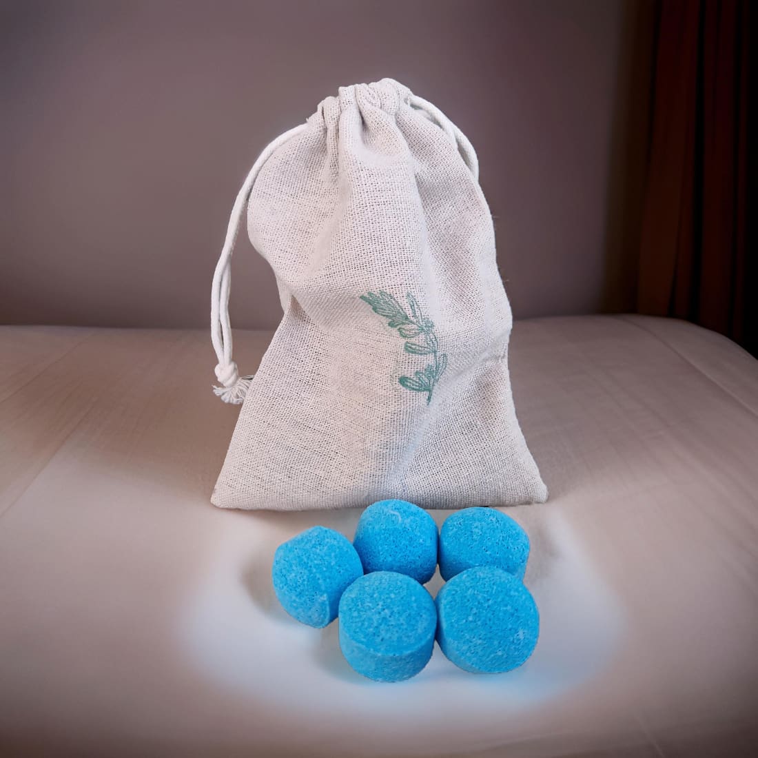 Mini Bath Bombs | Ylang & Patchouli | Clove & Vanilla Woods