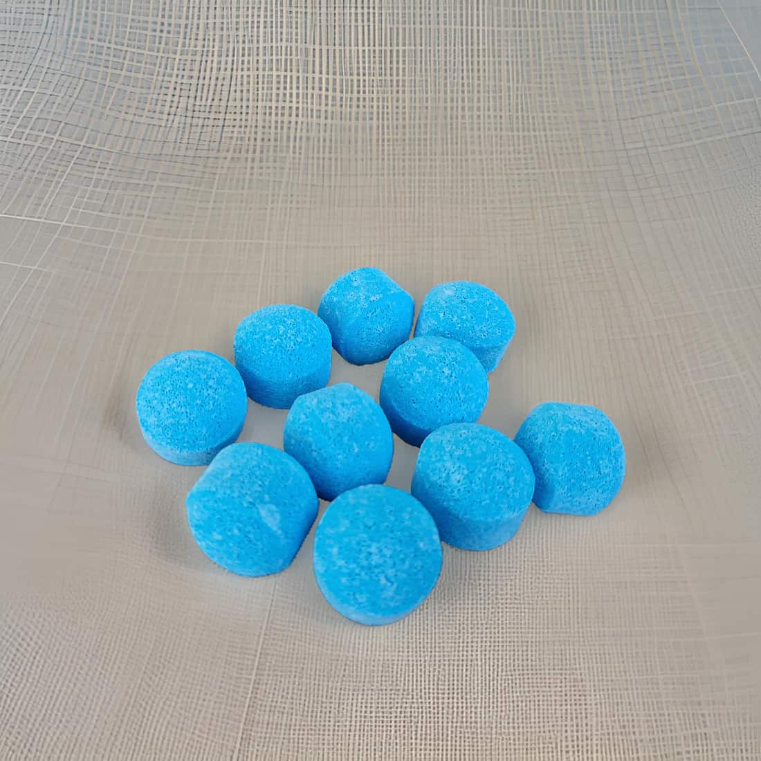 Mini Bath Bombs | Ylang & Patchouli | Clove & Vanilla Woods