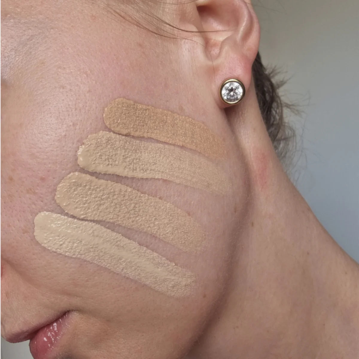 Eveline Wonder Match Lumi Foundation SPF20