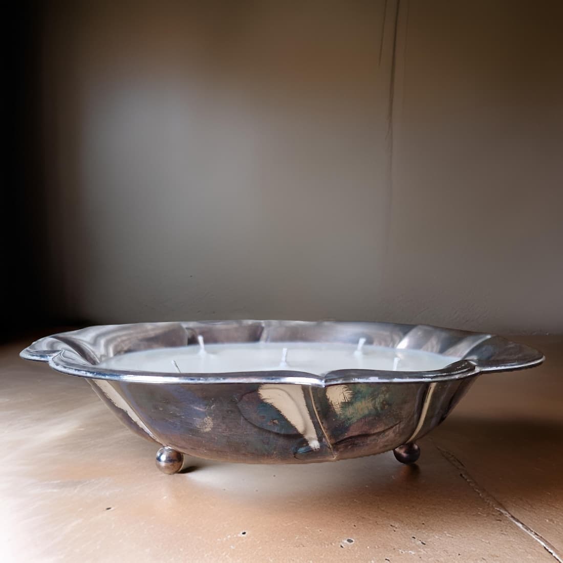 Flower-Shaped Bowl Candle