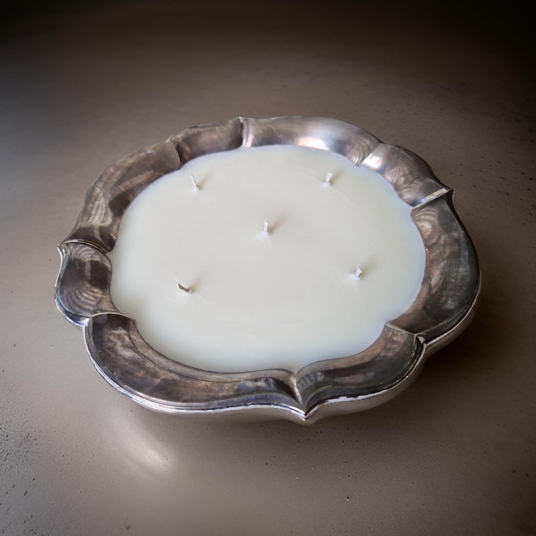 Flower-Shaped Bowl Candle