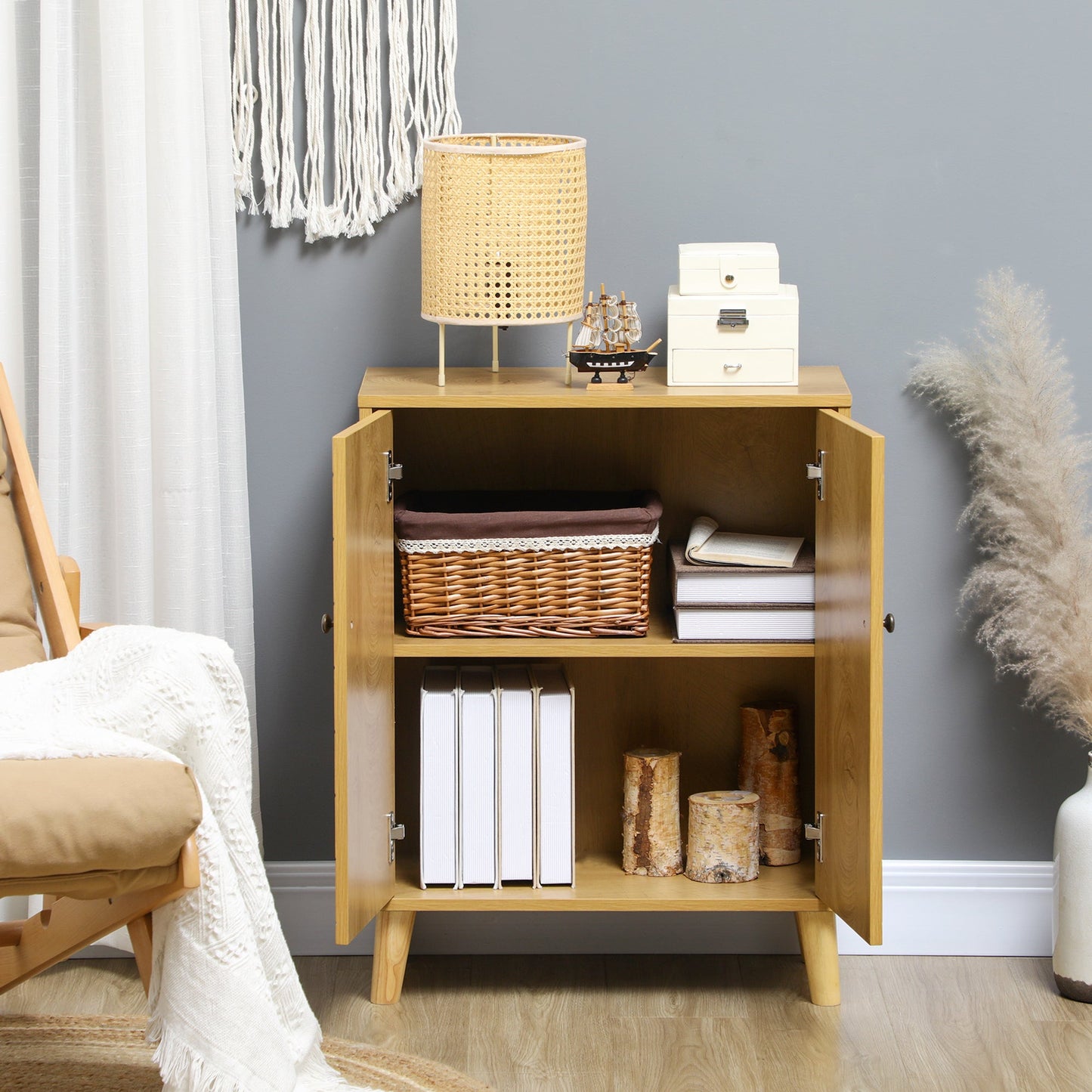 Vintage-Look Freestanding Sideboard With Inner Shelf