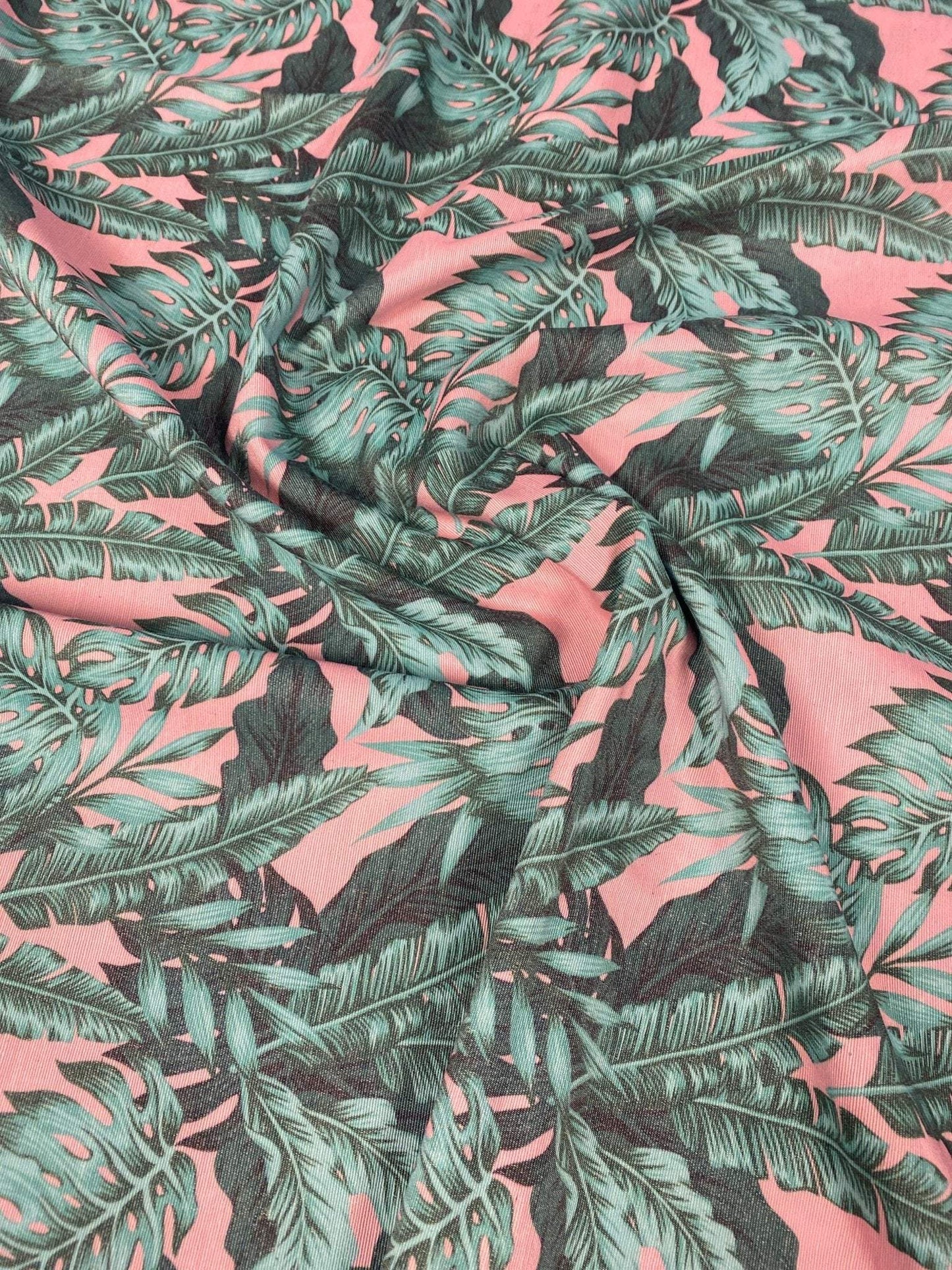 Green Leaf Pattern Linen Fabric for Stylish Home Decor