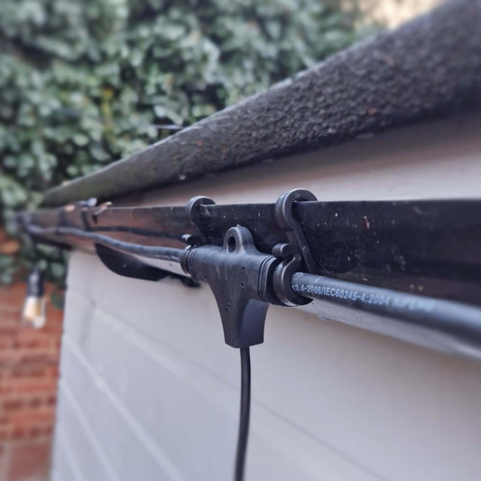 20 x Black Guttering Hanging Clips / S Clips for String Lights