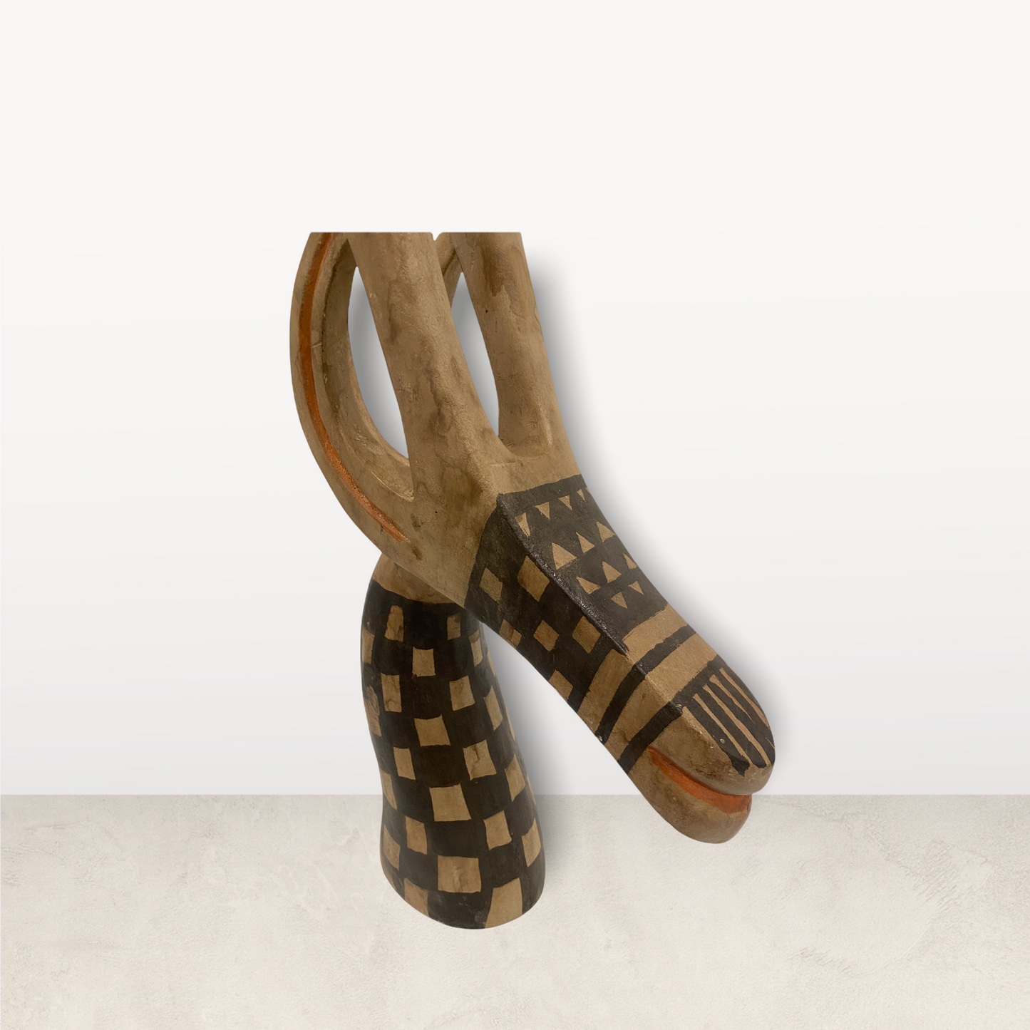 Antelope - hand carved (02)