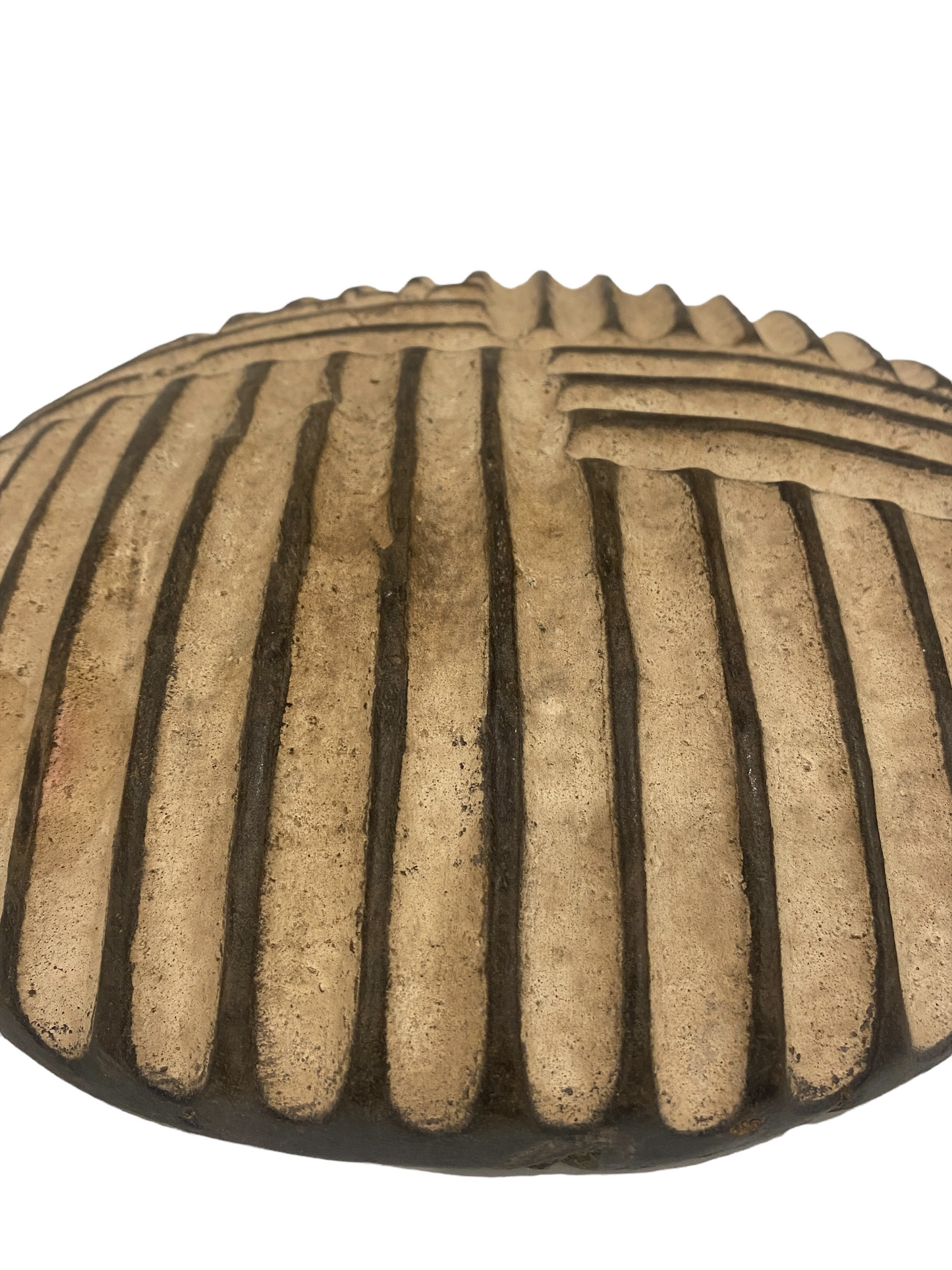 Cameroon Shield Round - (59.4)